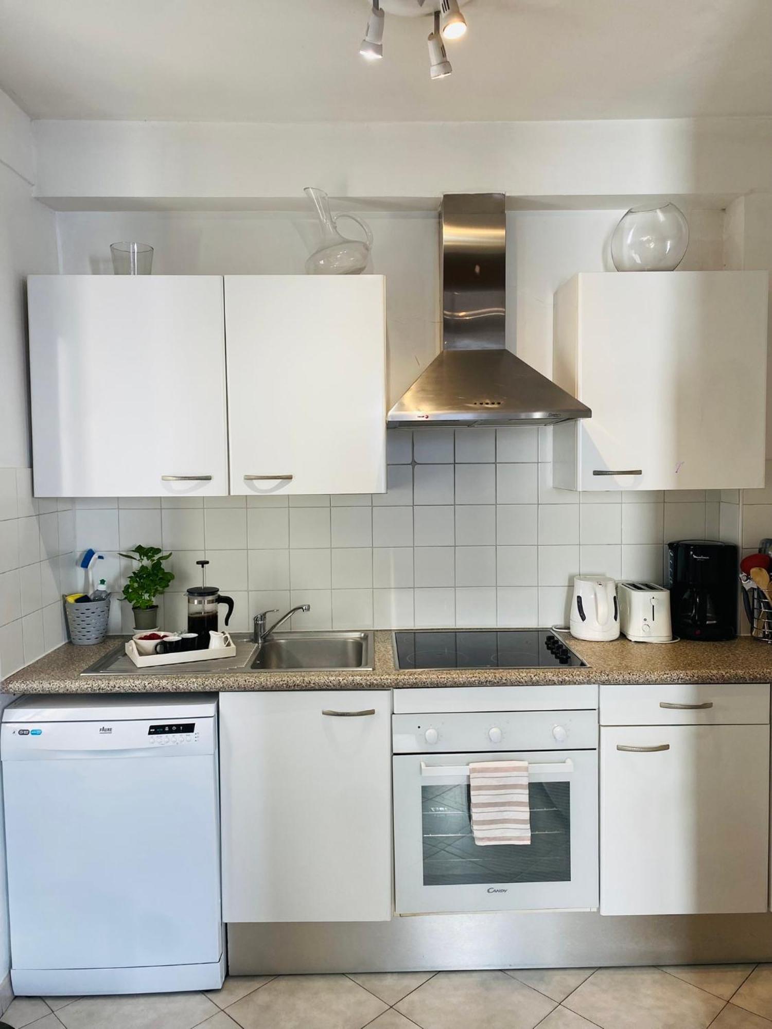 Pimms Apartment อองทีบส์ ภายนอก รูปภาพ
