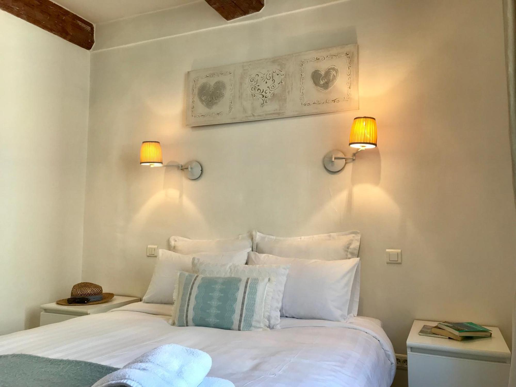 Pimms Apartment อองทีบส์ ภายนอก รูปภาพ